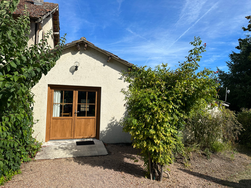 French property for sale in Saint-Saud-Lacoussière, Dordogne - €449,500 - photo 6
