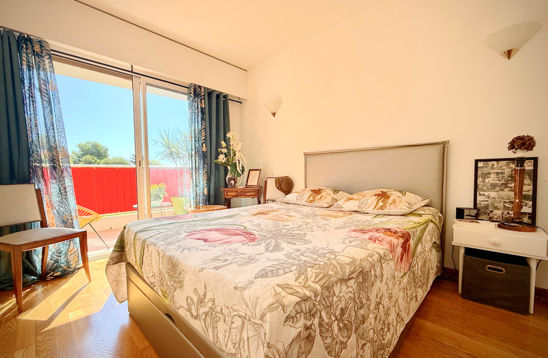 French property for sale in Antibes, Alpes-Maritimes - €395,000 - photo 6