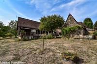 Maison à vendre à Juillac, Corrèze - 250.000 € - photo 2