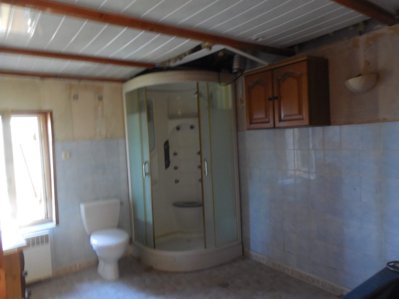 French property for sale in La Petite-Marche, Allier - €60,000 - photo 5