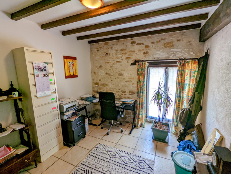 French property for sale in Le Châtelet, Cher - €240,000 - photo 4