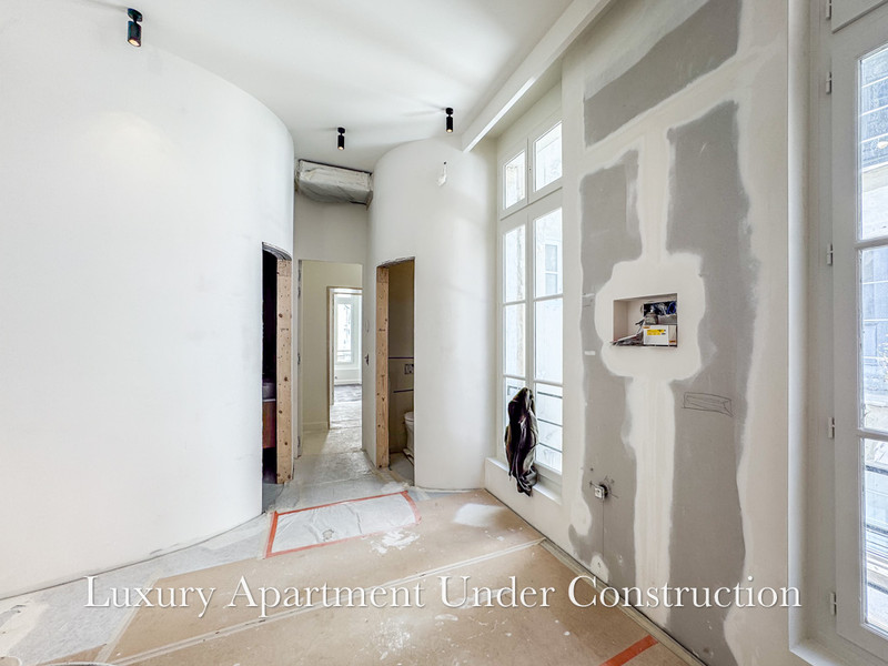 French property for sale in Paris 4e Arrondissement, Paris - €2,250,000 - photo 9