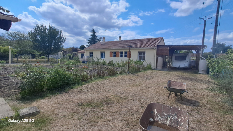 French property for sale in Verteillac, Dordogne - €141,700 - photo 0