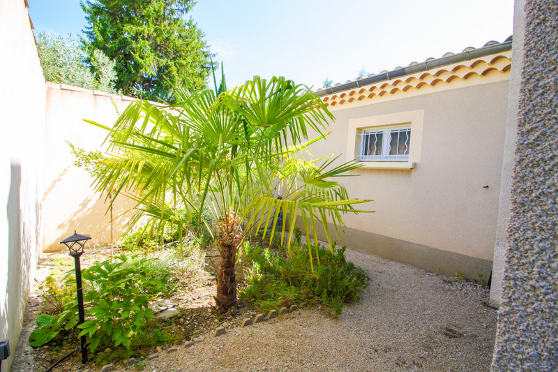 French property for sale in Nyons, Drôme - €320,000 - photo 11