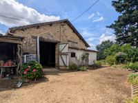 Maison à vendre à Saint-Coutant, Deux-Sèvres - 69.000 € - photo 10