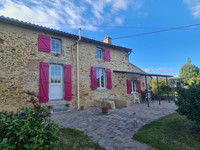 Maison à vendre à Le Busseau, Deux-Sèvres - 333.900 € - photo 1