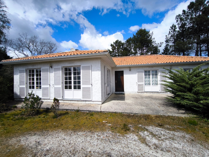 Maison à vendre à Lugos, Gironde - 550.000 € - photo 1