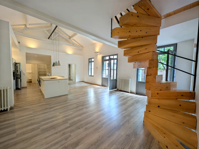 French property for sale in Barbezieux-Saint-Hilaire, Charente - €350,000 - photo 4