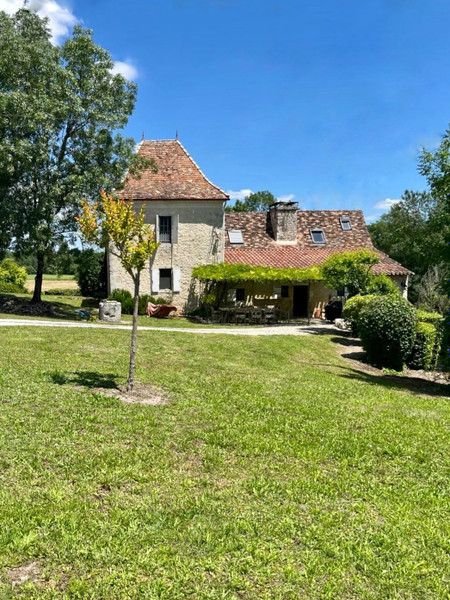 Maison à vendre à Monsaguel, Dordogne - 800.300 € - photo 1