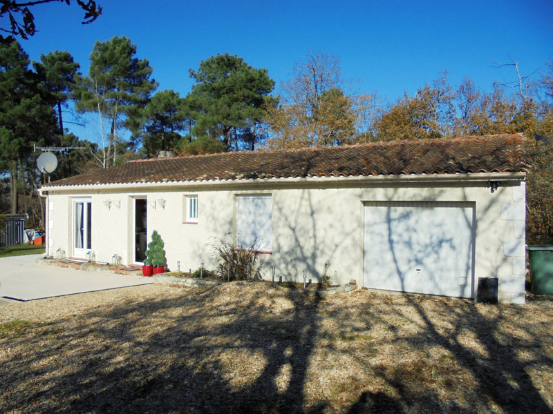 French property for sale in Saint-Martin-de-Ribérac, Dordogne - €199,800 - photo 5