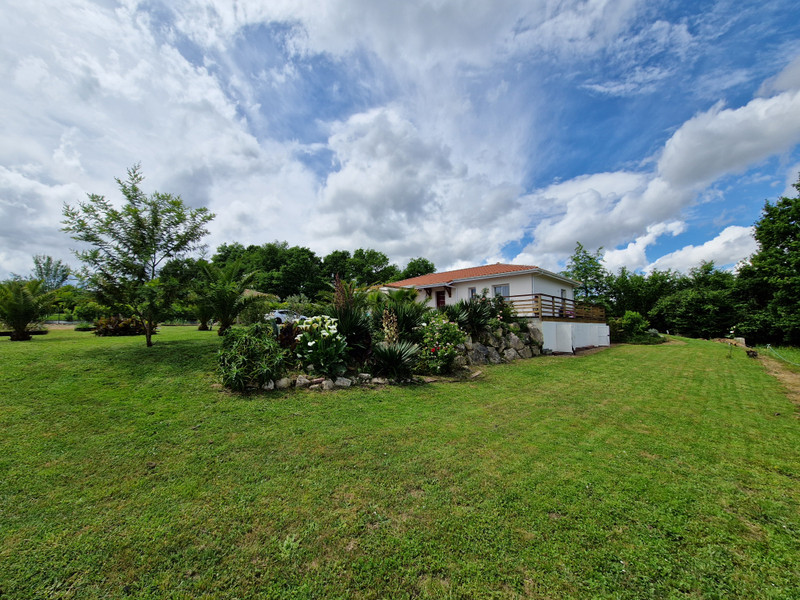 French property for sale in Serres-Gaston, Landes - €315,000 - photo 3