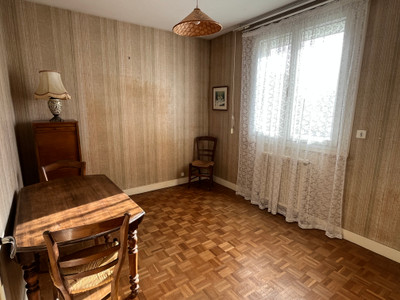 French property for sale in Ruffec, Charente - €107,000 - photo 5
