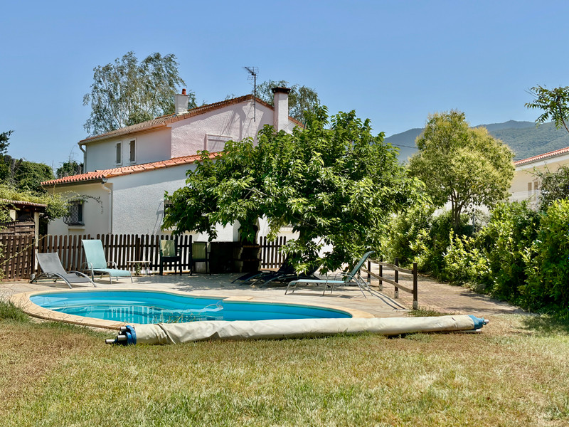 Maison à Vinça, Pyrénées-Orientales - photo 1