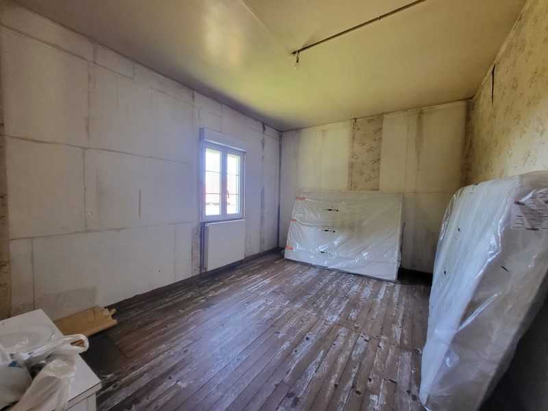 French property for sale in Le Teilleul, Manche - €88,000 - photo 1