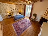 Propriété à vendre à Bonnes, Charente - 360 400 € - photo n°4