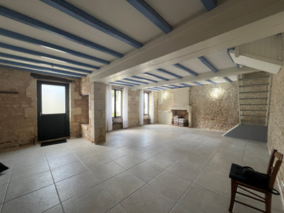 French property for sale in Archingeay, Charente-Maritime - €260,010 - photo 1