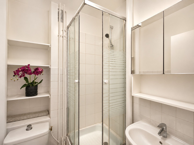 French property for sale in Paris 20e Arrondissement, Paris - €210,000 - photo 4
