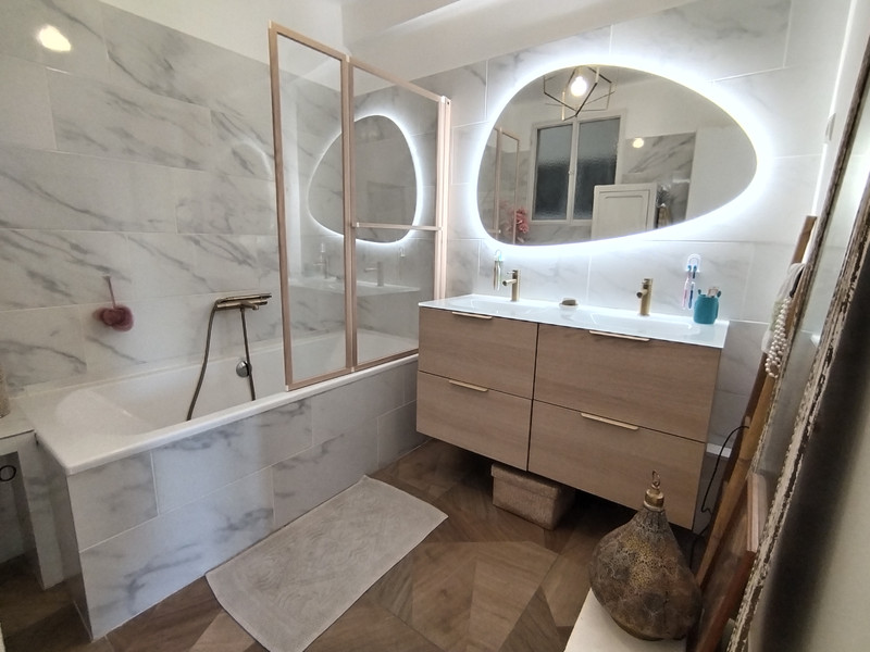 French property for sale in Toulon, Var - €226,000 - photo 5