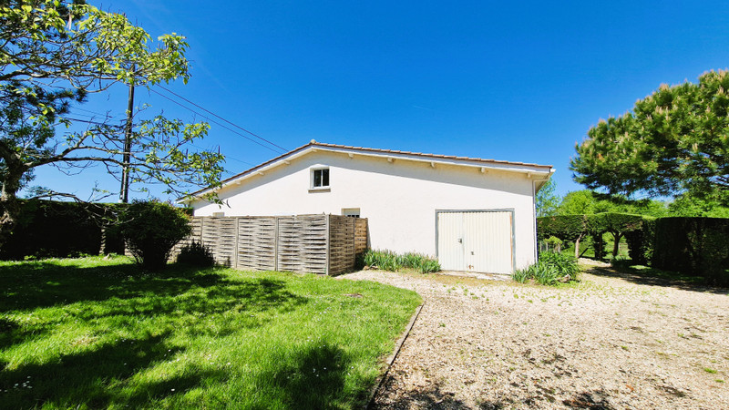 French property for sale in Le Pizou, Dordogne - €449,999 - photo 9