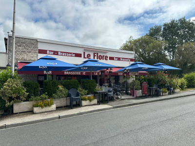 commercial for sale in Charente