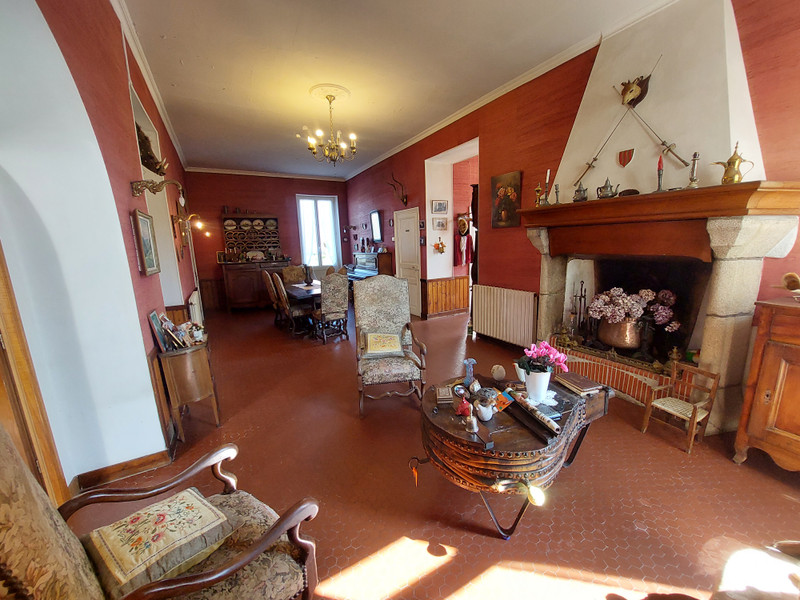 French property for sale in Bussière-Badil, Dordogne - €214,000 - photo 2