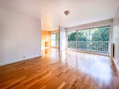 French property for sale in Rambouillet, Yvelines - €372,500 - photo 2