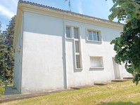 Maison à vendre à Magnac-sur-Touvre, Charente - 213 000 € - photo 10
