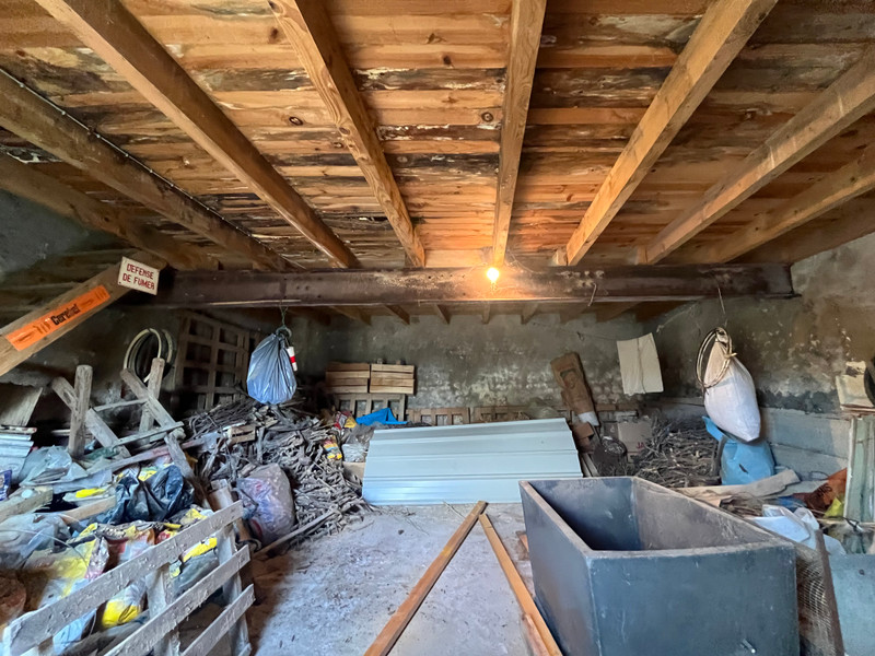 French property for sale in Bellevigne, Charente - €41,600 - photo 9