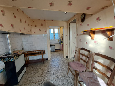 French property for sale in Gueugnon, Saône-et-Loire - €68,000 - photo 4