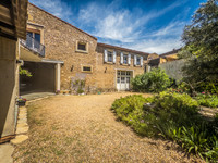 Maison à vendre à Neffiès, Hérault - 399.950 € - photo 1