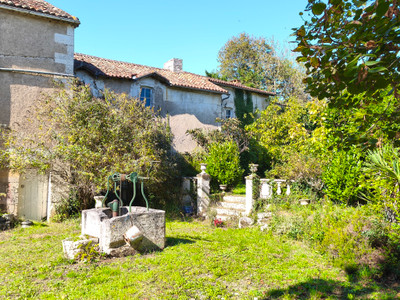 French property for sale in Saint-Germain-de-Montbron, Charente - €309,001 - photo 1