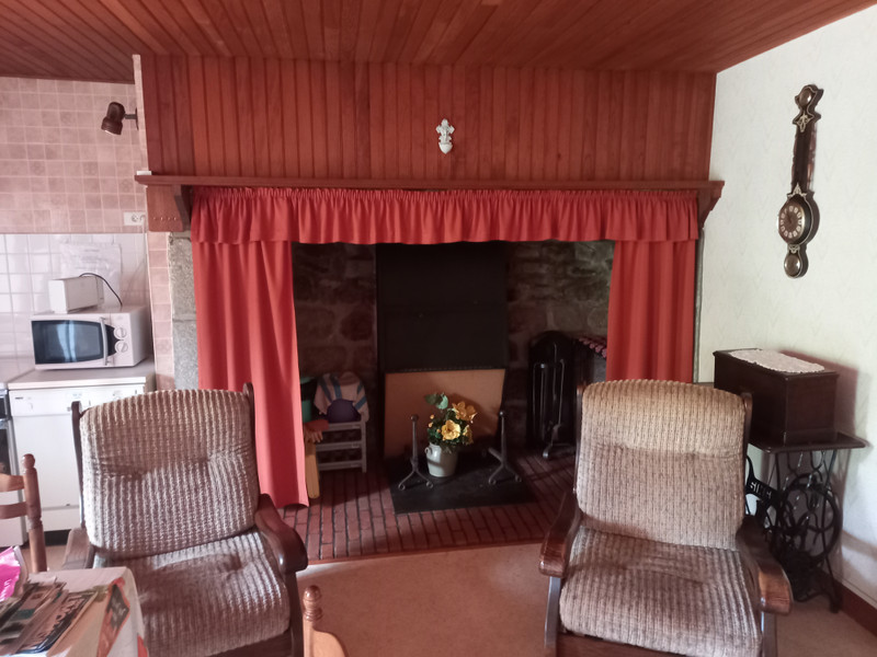 French property for sale in Sarroux - Saint Julien, Corrèze - €205,200 - photo 6