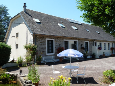 Maison à vendre à Gimel-les-Cascades, Corrèze, Limousin, avec Leggett Immobilier