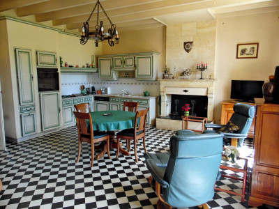 French property for sale in Bourg, Gironde - €498,200 - photo 4