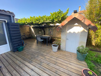 Propriété à vendre à Cognac, Charente - 397 500 € - photo n°2