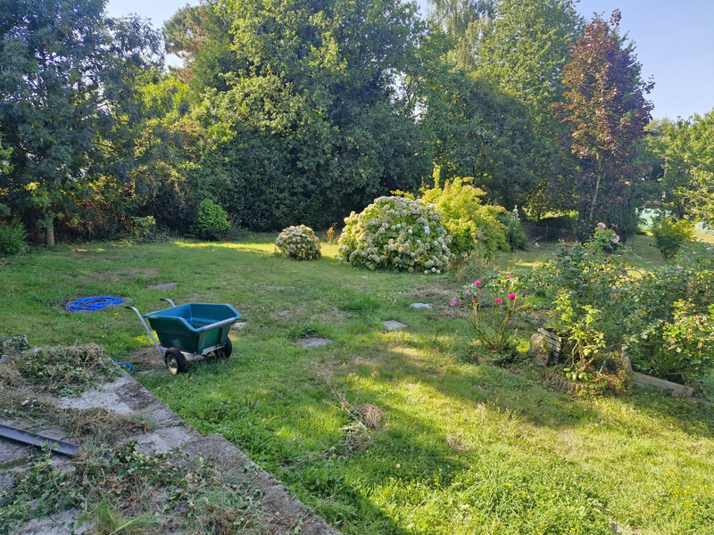 French property for sale in La Gacilly, Morbihan - €381,600 - photo 8