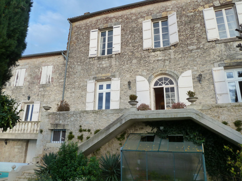 French property for sale in Agen, Lot-et-Garonne - €590,000 - photo 3