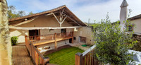 Maison à vendre à Saint-Martial-Viveyrol, Dordogne - 304.950 € - photo 1