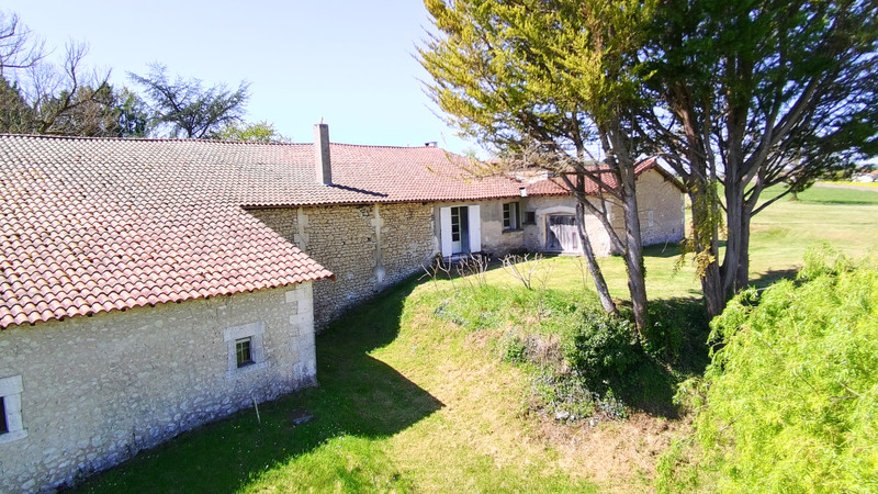 French property for sale in Yviers, Charente - €145,000 - photo 1