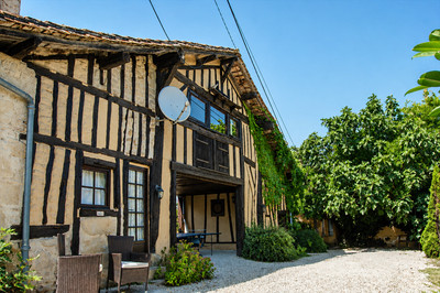 French property for sale in Lauzun, Lot-et-Garonne - €710,000 - photo 4