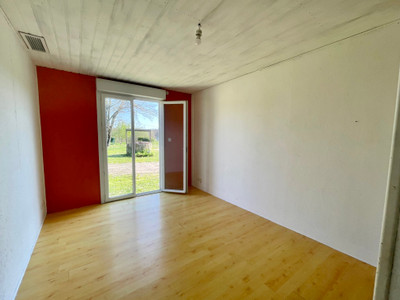 French property for sale in Souméras, Charente-Maritime - €235,000 - photo 3