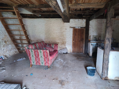 French property for sale in Champagne-Mouton, Charente - €29,000 - photo 3