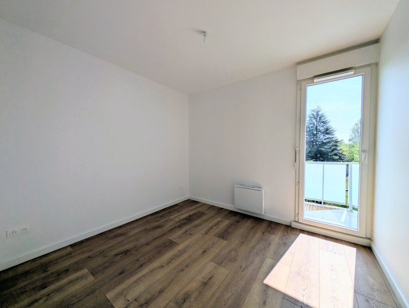 French property for sale in Pessac, Gironde - €180,600 - photo 4