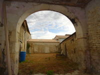 Maison à vendre à Vibrac, Charente - 66 600 € - photo 4