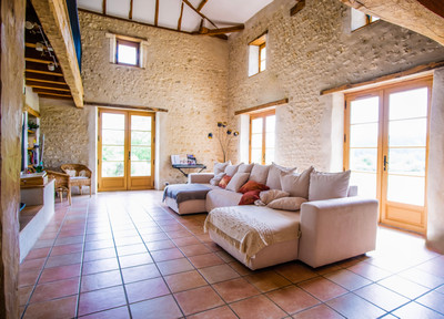 Superb property with 5 gites, outbuildings, swimming pools, 10ha of meadows and woods.