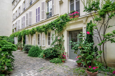 Appartement à vendre à Paris 4e Arrondissement, Paris, Île-de-France, avec Leggett Immobilier