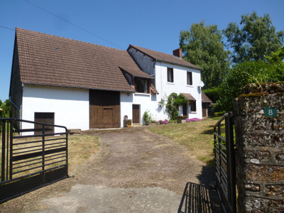 Maison à vendre à Lafat, Creuse, Limousin, avec Leggett Immobilier