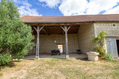French property for sale in Assay, Indre-et-Loire - €350,000 - photo 9