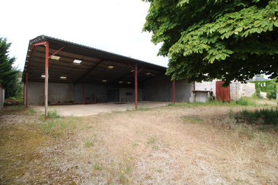 French property for sale in Mareuil, Charente - €199,500 - photo 9
