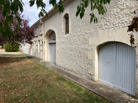 Maison à vendre à Messac, Charente-Maritime - 355.000 € - photo 8